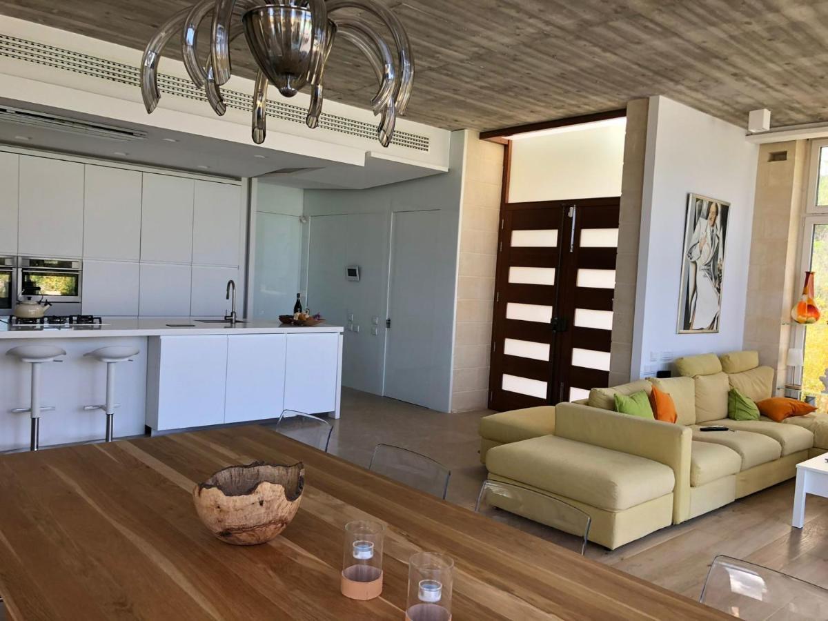 Sunset Oasis Villa L-Imgarr Екстериор снимка